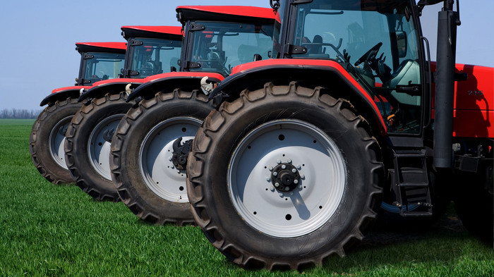 Quais manutenções são necessárias para os pneus das suas máquinas agrícolas?